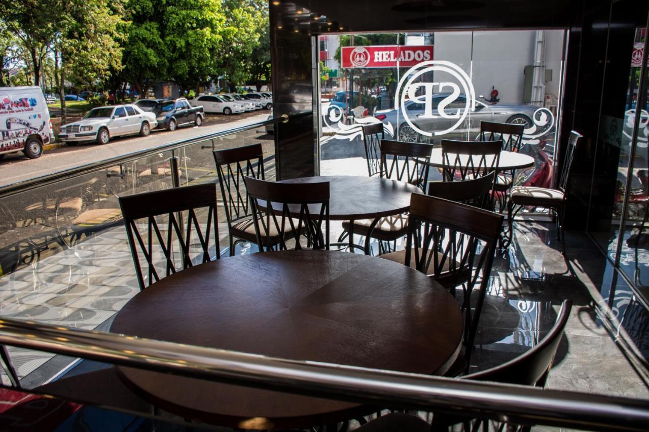 Serpyl Plaza Hotel Encarnación Dış mekan fotoğraf